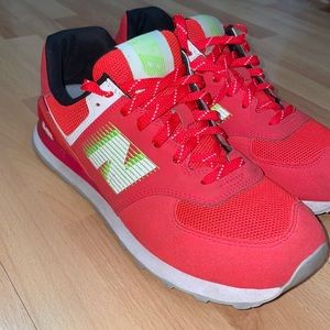 New balance women running shoes size 9.5